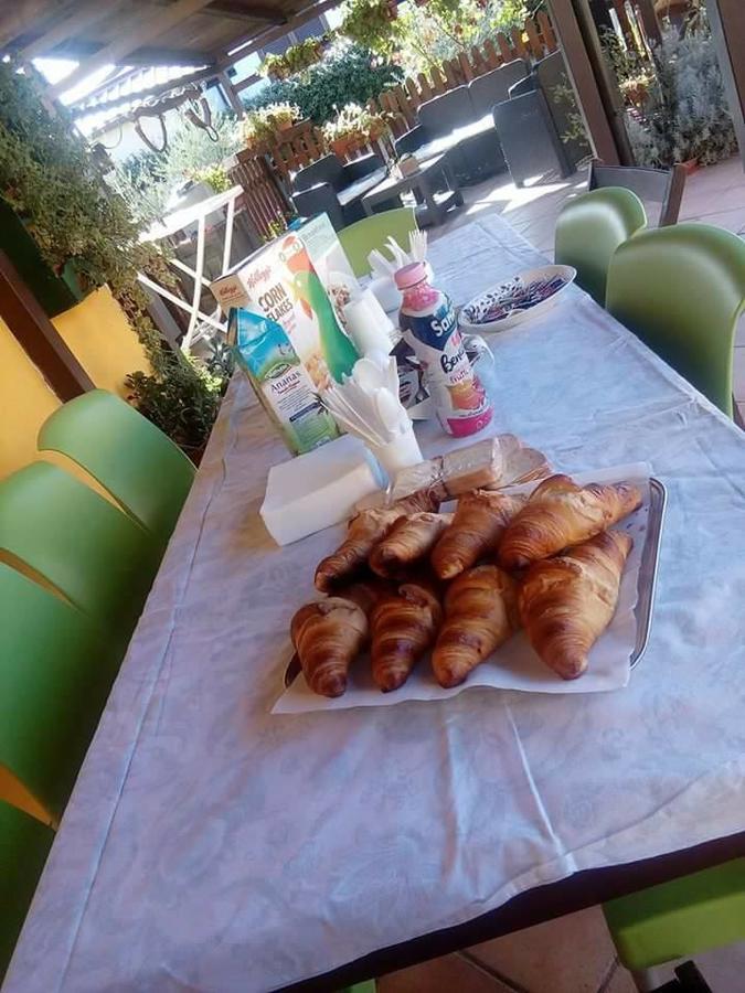 Beb Da Tina Acomodação com café da manhã Roccasecca Exterior foto